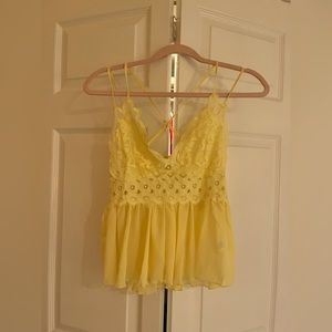 Love Tree Yellow Lace & Chiffon Cropped Cami